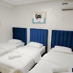 Appartement De 3 Chambres Avec Piscine Et Climatiseur Sur La Plage De Achakar