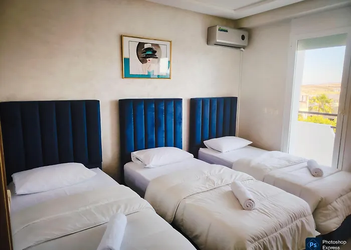 Appartement De 3 Chambres Avec Piscine Et Climatiseur Sur La Plage De Achakar